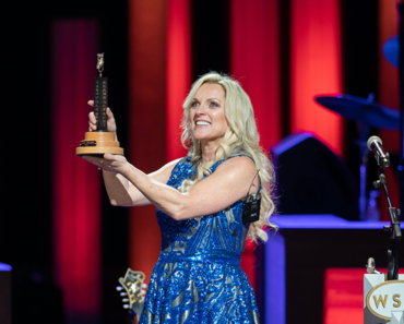 Rhonda Vincent Officially Joins the Grand Ole Opry Cast