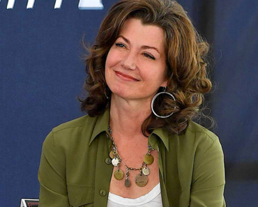 Amy Grant Feels ‘Fantastic’ After Undergoing Open Heart Surgery to Treat Rare Condition