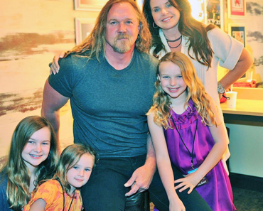 Get to Know Country Music Star Trace Adkins’ Daughters
