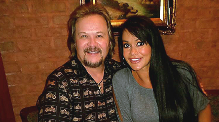 Travis Tritt and wife Theresa Nelson: A Love That Found Its Way ...