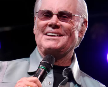 George Jones: All You Need to Know About The Country Music Legend