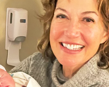 Amy Grant Welcomes Granddaughter, Penelope Willow Long