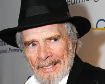 New ‘Definitive’ Merle Haggard Biography ‘The Hag’ on The Way