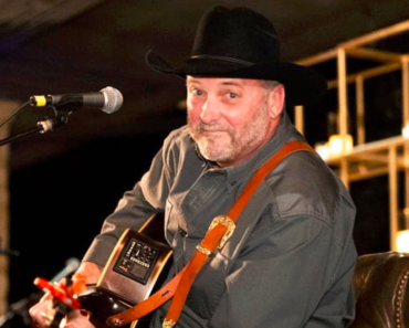 Jeff Carson, Country Singer Known for “Not on Your Love,” Dies at 58