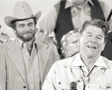 50 Years Ago: Ronald Reagan Pardons Merle Haggard
