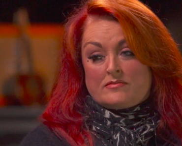 Wynonna Judd Talks About Her Mother’s Final Moments During Country Music Hall Of Fame Speech