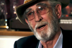 Here Are Some Facts About Don Williams, The Gentle Giant That Touched So Many Hearts