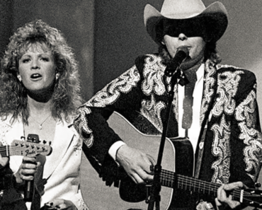 Patty Loveless and Dwight Yoakam Show Deep Longing in “Send A Message To My Heart”
