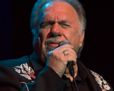 10 Gene Watson Songs That Became The Standard Bearer For Genuine, Traditional Country Music