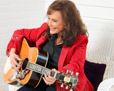 Loretta Lynn Celebrates 60th Year Being A Member of The Grand Ole Opry