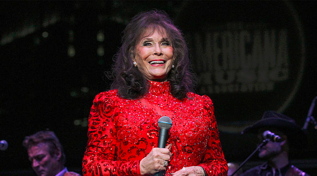 10 Stunning Facts About Loretta Lynn’s Life and Career