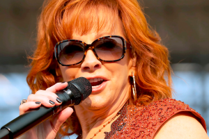The Story Behind The Song:  “I Know How He Feels” Reba McEntire